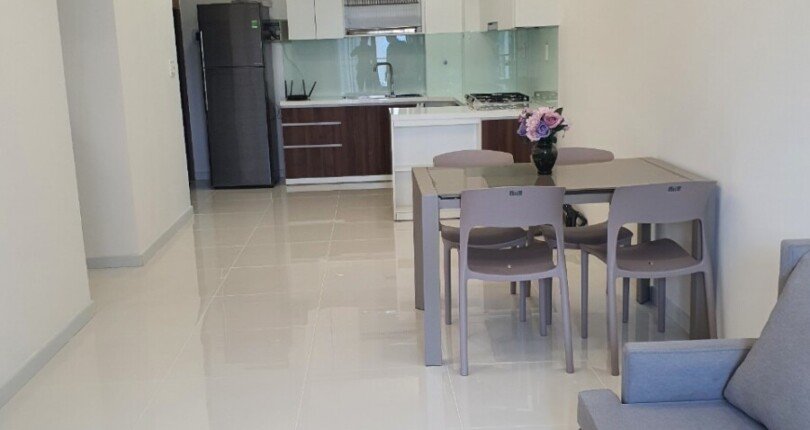 phong khach can ho ban 3 810x430 - Bán căn hộ chung cư Saigon South, 71m2, 02pn, giá 3.7 tỷ, nội thất đầy đủ, xem nhà dễ.