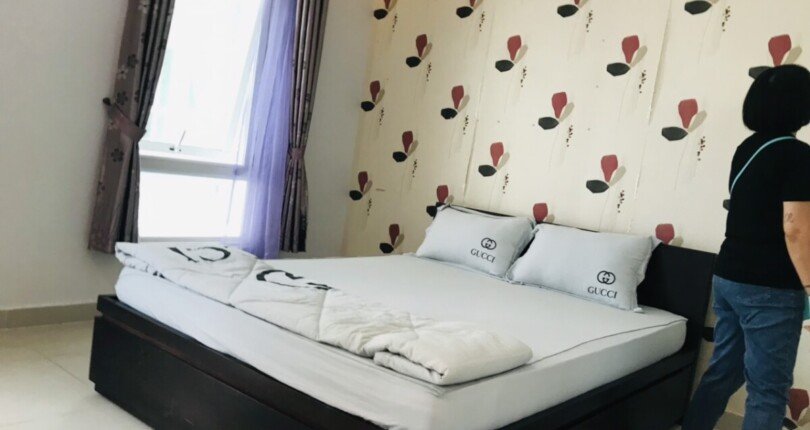 phong ngu lon 1 810x430 - Giá mua bán căn hộ 3 phòng ngủ block A chung cư Riverside Residence T3/2024