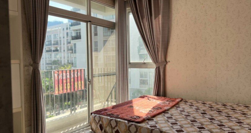 phong ngu trong can ho ban 1 810x430 - Giá mua bán căn hộ 2 phòng ngủ block M Chung cư Star Hill Quận 7 T3/2024