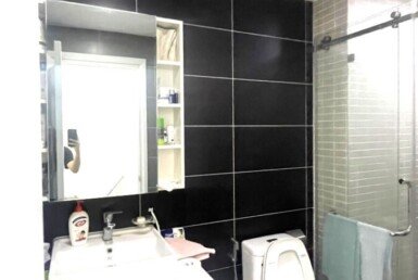 toilet-trong-can-ho-ban