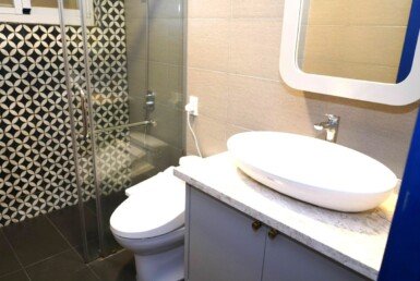 toilet-trong-can-ho-ban