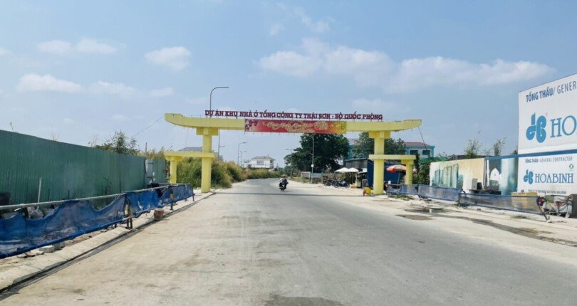 vi tri dat toa lac tren duong chinh vao kdc lo gioi 20m 810x430 - Giá mua bán cặp đất nền biệt thự đường 20m Khu dân cư Thái Sơn Nhà Bè T3/2024