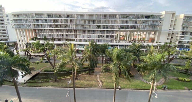 view nhin khu garden plaza phu my hung 810x430 - Giá mua bán căn hộ Chung cư The Panorama 1, căn 3 phòng ngủ, view Tôn Dật Tiên T3/2024