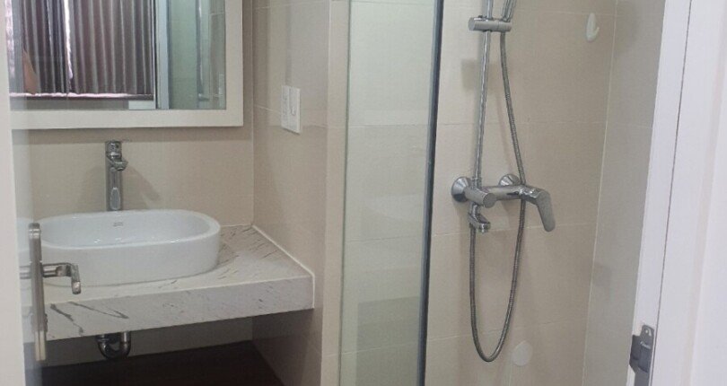 wc can ho ban 810x430 - Bán căn hộ chung cư Green Valley , 96m2, giá 4.8 tỷ, nội thất đầy đủ, xem nhà dễ.