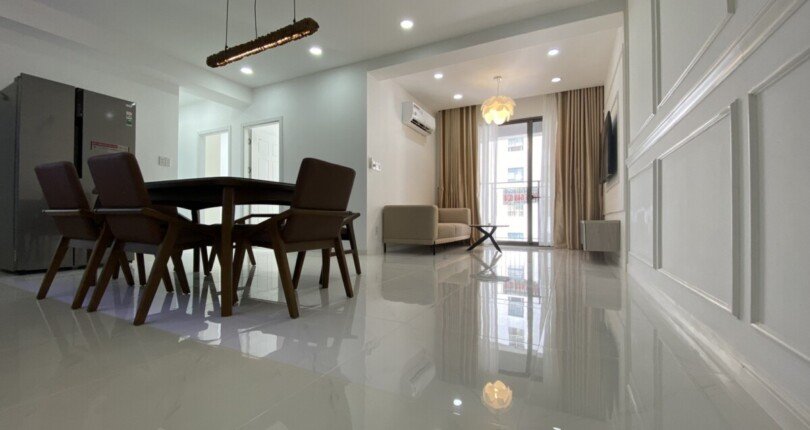 ban can ho sai gon south 4 810x430 - Bán căn hộ Saigon south. DT 95m2 Nhà đẹp- Tone trắng- View Đông Nam rất mát. 3 Phòng Giá 4.9 Tỷ