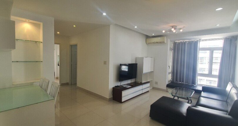 ban can ho sky garden 3 7 10 810x430 - Cho thuê căn hộ Sky Garden 3. DT 70m2 Lầu cao- 2PN-2WC- Nhà đang trống vào ở ngay. Giá 14 Triệu/Tháng