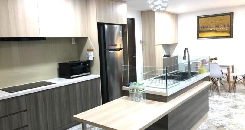 bep trong can ho 2 810x430 - Bán gấp căn hộ 3 phòng ngủ có ô xe Chung cư Hưng Phúc Happy Residence giá 5,5 tỷ