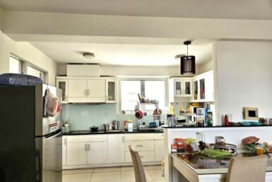 bep-trong-can-ho-ban