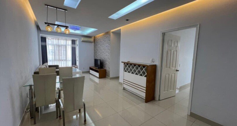cho thue can ho sky garden 3 1 4 810x430 - Cho thuê nhanh căn hộ Sky Garden 3. Căn góc 74m2 Đầy đủ nội thất- Nhà đang trống vào ở ngay. Giá 15 Triệu/Tháng