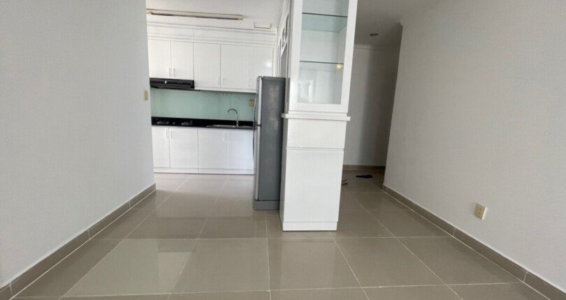 cho thue can ho sky garden 3 6 4 810x430 - Cho thuê căn hộ Sky Garden 3. Căn góc 74m2 Nhà đẹp- 2 Phòng- Nội thất đầy đủ- lầu cao- Giá 15 Triệu/Tháng