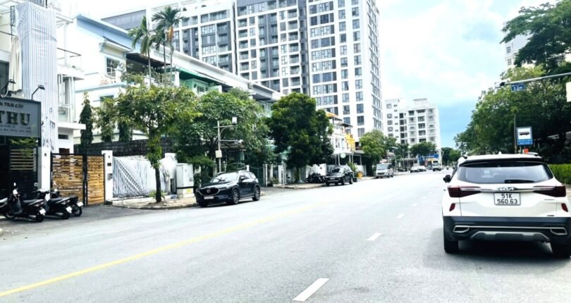 duong so 17 phuong tan phu quan 7 810x430 - Giá mua bán nhà biệt thự căn góc số 62 Đường số 17 Khu Mỹ Văn 1 Quận 7 T4/2024