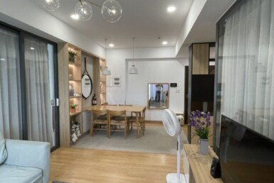 hinh-anh-phong-khach-can-ho-ban