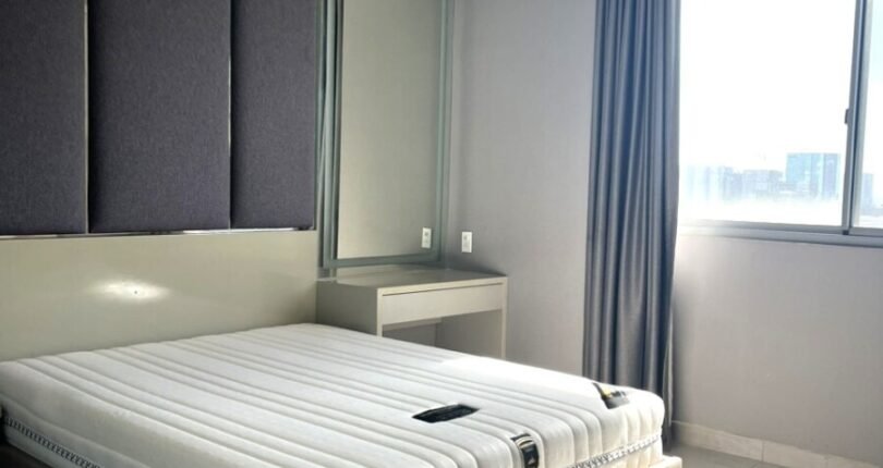 hinh anh phong ngu 810x430 - Chủ gửi bán gấp căn góc 3 phòng ngủ Green Valley Quận 7, 118m2, giá 6,7 tỷ