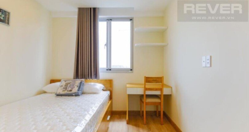 hinh anh phong ngu can ho ban 12 810x430 - Bán căn hộ đẹp, chung cư Scenic Valley 1, 77m2, căn góc, tầng cao, giá 4.650 tỷ, nội thất cao cấp.