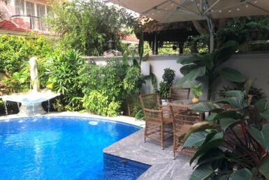 ho-boi-rieng-san-vuon-nha-ban