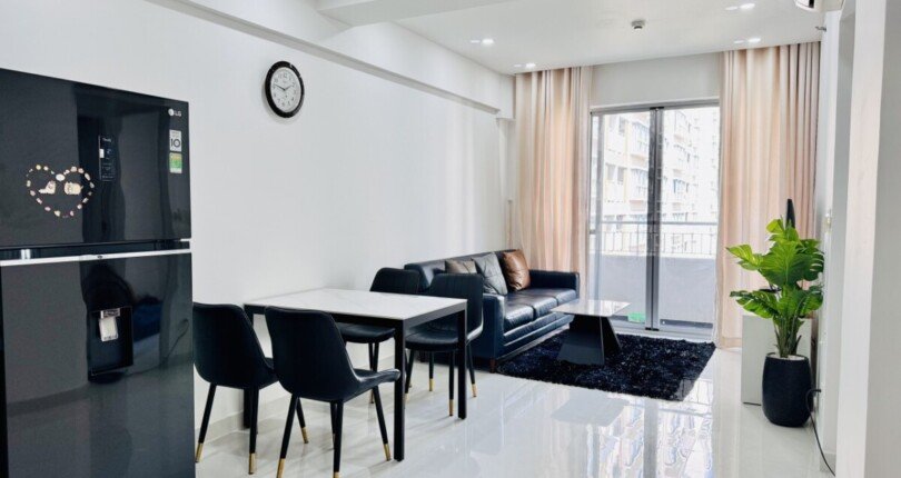 phong an can ho ban 2 810x430 - Bán căn hộ 80m2, chung cư Scenic Valley 1, giá 4.8 tỷ, nhà đẹp, nội thất đầy đủ, xem nhà dễ.