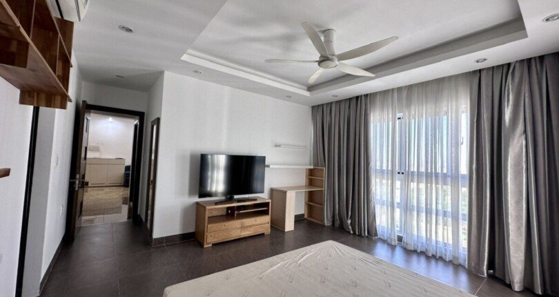 phong ngu can ho cho thue 1 810x430 - Cho thuê căn hộ chung cư Happy Valley, diện tích 100m2, 03pn, giá 1.200usd/tháng, nội thất đầy đủ.