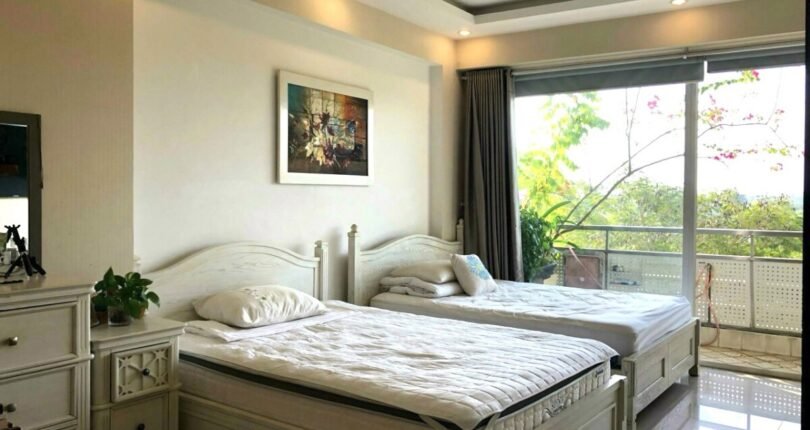 phong ngu lon 8 810x430 - Giá mua bán căn hộ 3 phòng ngủ block C Chung cư Grand View Quận 7 T4/2024