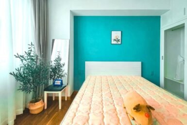 phong-ngu-rong-rai-day-du-thiet-bi-noi-that