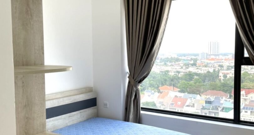 phong ngu trong can ho 810x430 - Giá cho thuê căn hộ 2 phòng ngủ Chung cư Hưng Phúc Premier Quận 7 T3/20204