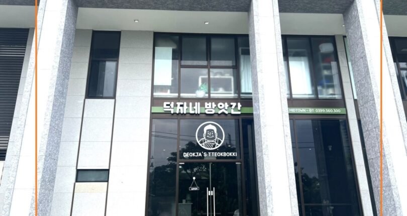 shophouse can ban 810x430 - Giá mua bán Shophouse số 24 mặt đường Tân Phú Khu dân cư The Peak Midtown T3/2024