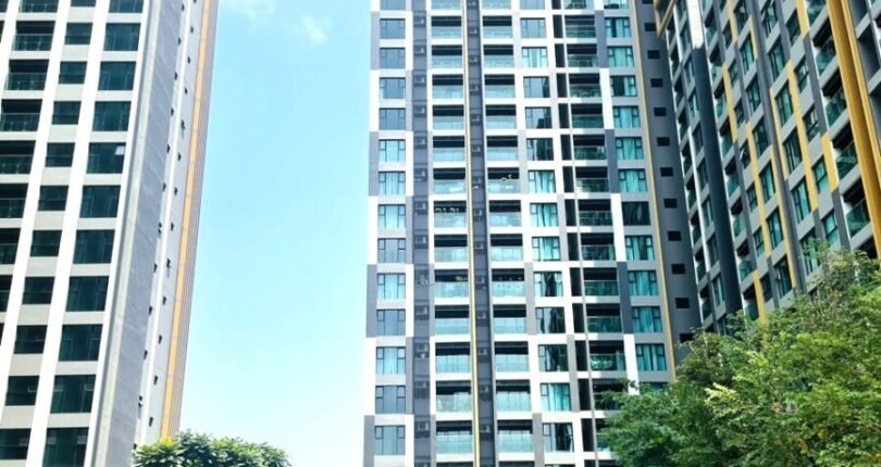 tien ich ho boi noi khu du an 810x430 - Duy nhất căn Penthouse De La Sol tầng cao view sông trực diện giá chỉ 14 tỷ