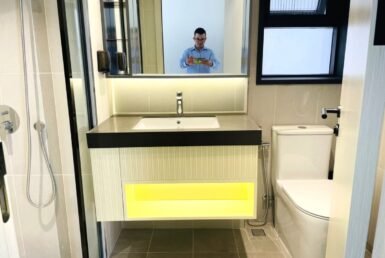 toilet-day-du-trang-thiet-bi