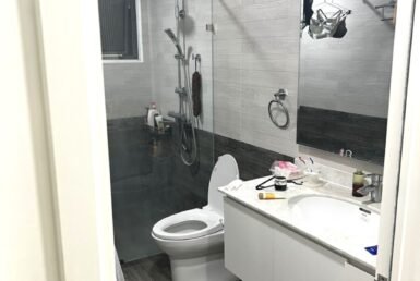 toilet-trong-can-ho