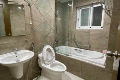 tollet-can-ho-cho-thue