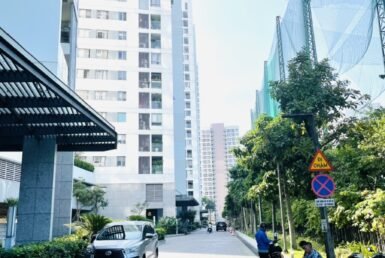 vi-tri-shop-tren-duong-noi-khu-green-valley-quan-7