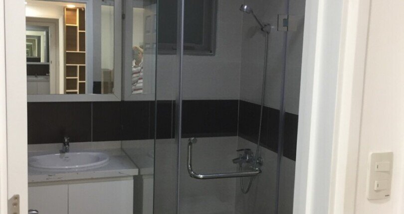 z4699016752713 e3c98fce64caacd40aedb1f0cd3d0a6c 810x430 - Bán căn hộ chung cư Hưng Phúc 1, 78m2, giá 4.650 tỷ, nội thất đầy đủ + 01 ô đậu xe ô tô.