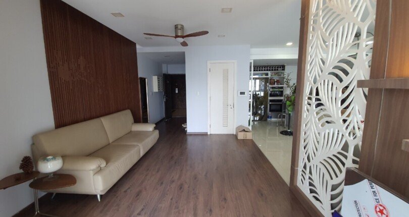 ban can ho happy valley 12 810x430 - Bán nhanh căn hộ Happy Valley. DT 135m2 Nhà đẹp- Thiết kế 3 Phòng- Nhà đón gió rất mát- Giá bán 7.6 Tỷ