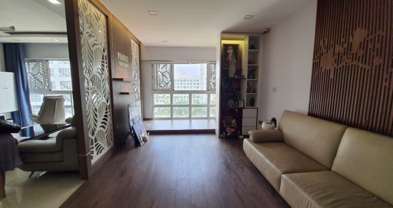 ban can ho happy valley 13 810x430 - Bán nhanh căn hộ Happy Valley. DT 135m2 Nhà đẹp- Thiết kế 3 Phòng- Nhà đón gió rất mát- Giá bán 7.6 Tỷ