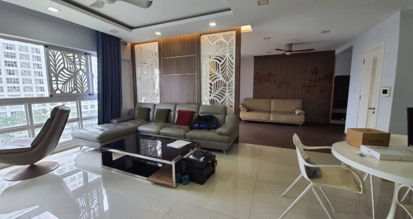 ban can ho happy valley 7 2 810x430 - Bán nhanh căn hộ Happy Valley. DT 135m2 Nhà đẹp- Thiết kế 3 Phòng- Nhà đón gió rất mát- Giá bán 7.6 Tỷ