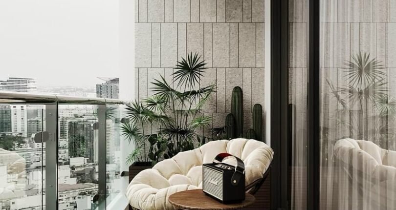 ban cong can ho 810x430 - Giá mua bán căn hộ 2 phòng ngủ Block A Chung cư The Antonia Phú Mỹ Hưng Quận 7 T4/2024