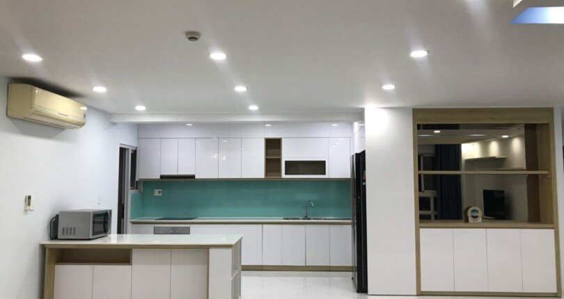 cho thue can ho happy valley 16 810x430 - Cho thuê căn hộ Happy Valley. DT 135m2- Nhà đẹp- Đủ Nội Thất- 3PN-2WC- Giá thuê 1.500 USD/Tháng