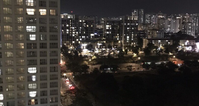 cho thue can ho happy valley 18 810x430 - Cho thuê căn hộ Happy Valley. DT 135m2 Nhà Đẹp- Lâu cao vút- Rất thoáng-3 Phòng Ngủ- 2 wc. Giá thuê 1.400 USD