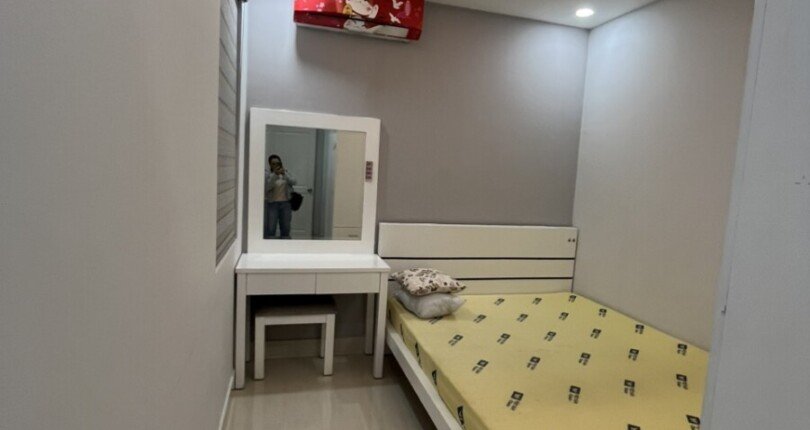 cho thue can ho sky garden 3 9 3 810x430 - Cho thuê căn hộ Sky Garden 3. DT 70m2 Nhà đẹp-2 Phòng ngủ-2wc- Đầy đủ nội thất- Giá 15 Triệu/Tháng