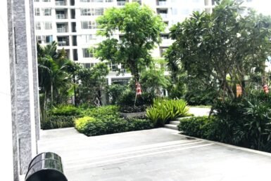 cong-vien-noi-khu-the-peak-midtown