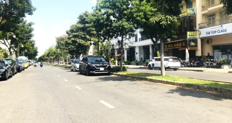 duong ha huy tap phuong tan phong quan 7 810x430 - Giá cho thuê nhà phố số 49 đường Hà Huy Tập Quận 7 T5/2024