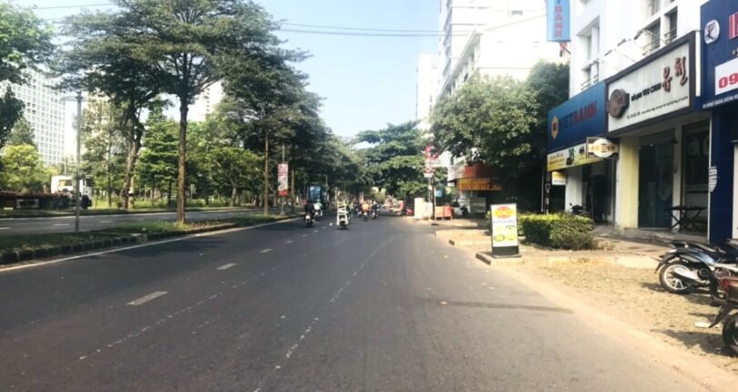 duong nguyen van linh phuong tan phong quan 7 810x430 - Giá mua bán nhà số 1531 đường Nguyễn Văn Linh Quận 7 T4/2024