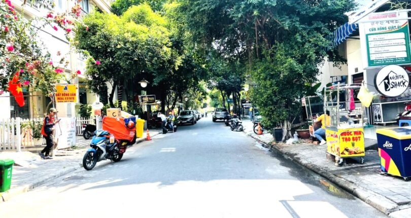 duong noi khu hung phuoc 1 810x430 - Giá mua bán nhà nguyên căn số 59 Nội Khu Hưng Phước 1 Quận 7 T4/2024