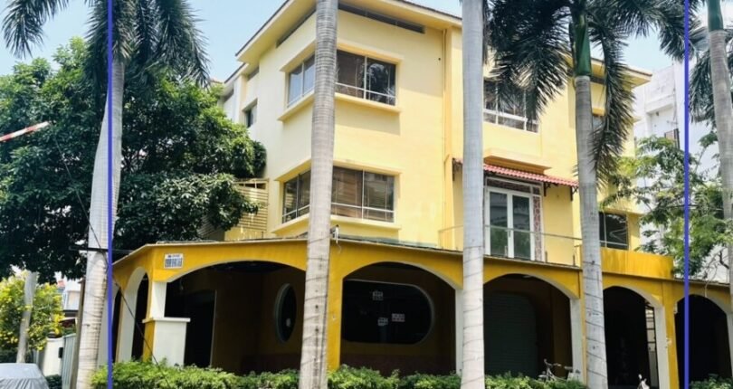 hinh anh biet thu cho thue 810x430 - Giá thuê nhà Biệt thự đơn lập góc đường Nguyễn Bính và Nội khu Mỹ Hoàng Phú Mỹ Hưng Quận 7 T4/2024