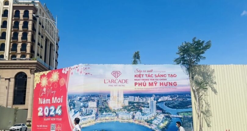 hinh anh mua ban nha pho thuong mai larcade phu my hung quan 7 810x430 - Giá mua bán nhà phố mặt đường Raymondienne Khu dân cư L'Arcade Phú Mỹ Hưng Quận 7 T5/2024