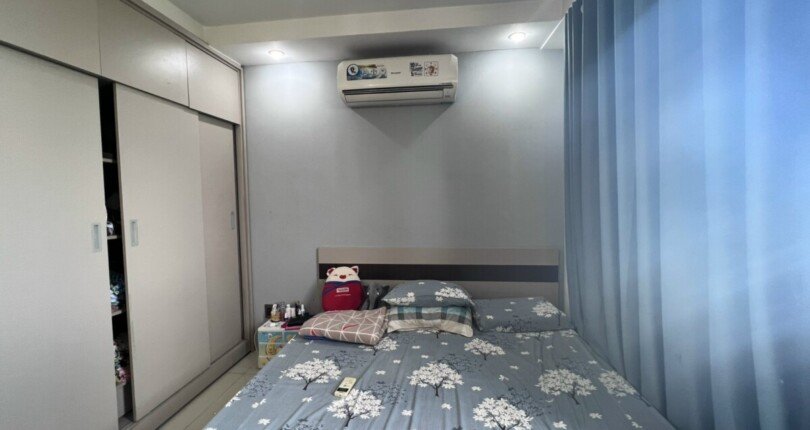 hinh anh phong ngu can ho ban 5 810x430 - Bán căn hộ chung cư Hưng Phúc 1, 782m, 02pn,giá 4.550 tỷ, nội thất đầy đủ, nhà đang có hợp đồng thuê .