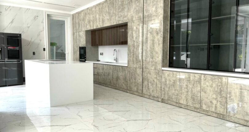 khong gian bep 810x430 - Giá cho thuê nhà Biệt thự tứ lập đường Nội khu Mỹ Phú Phú Mỹ Hưng Quận 7 T4/2024