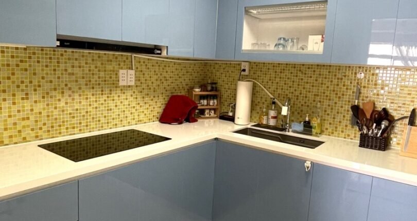 khong gian bep rong rai 6 810x430 - Giá mua bán căn hộ 3 phòng ngủ Block C Chung cư Mỹ Phúc Quận 7 T4/2024