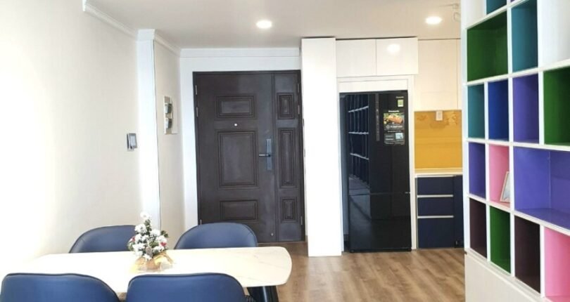 khong gian phong an 3 810x430 - Giá mua bán căn hộ 3 phòng ngủ số 06 block E Chung cư Scenic Valley 1 Quận 7 T4/2024