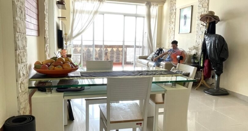 phong khach can ho ban 12 810x430 - Giá mua bán căn hộ 3 phòng ngủ Block C Chung cư Mỹ Phúc Quận 7 T4/2024