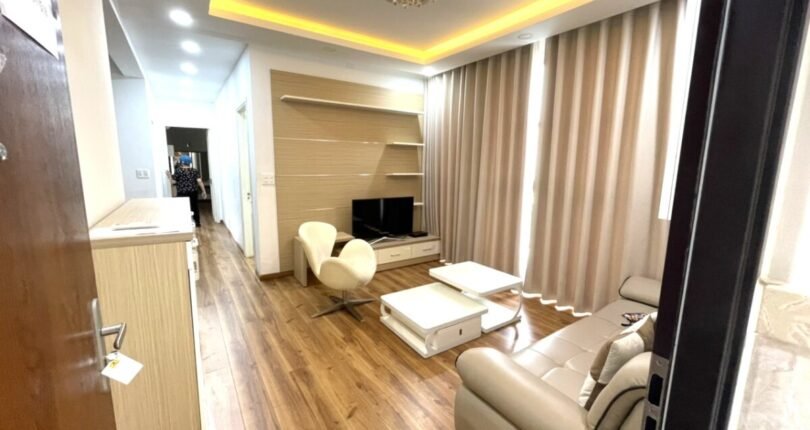 phong khach can ho ban 25 810x430 - Chính chủ gửi bán gấp căn hộ C14B Chung cư Star Hill Phú Mỹ Hưng Quận 7 giá 5,3 tỷ